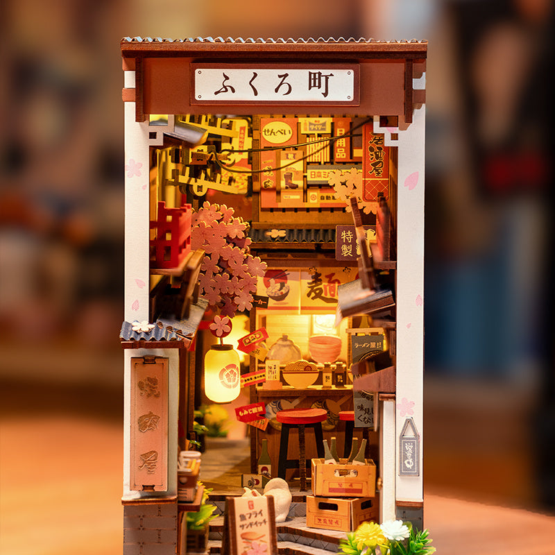 ROBOTIME 3D Book Nook: Sakura Wein-Allee mit LED